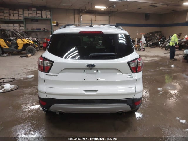 Ford ESCAPE SE 2018 1FMCU0GD7JUD54663 Image 17