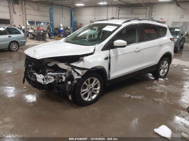 Ford ESCAPE SE 2018 1FMCU0GD7JUD54663 Image 2