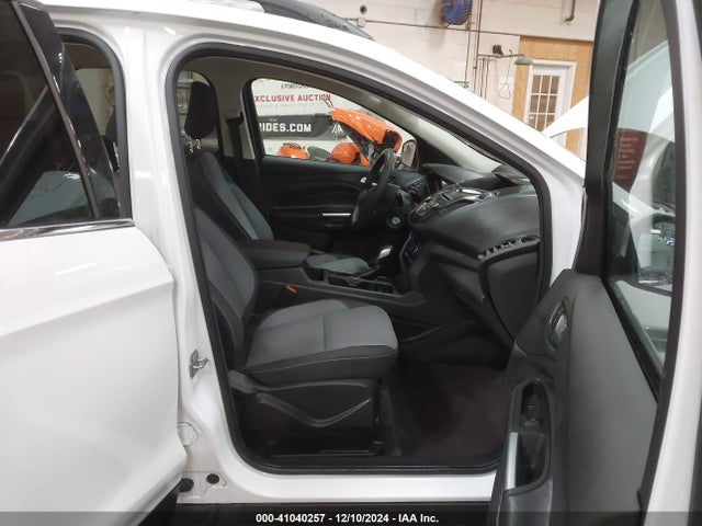 Ford ESCAPE SE 2018 1FMCU0GD7JUD54663 Image 5