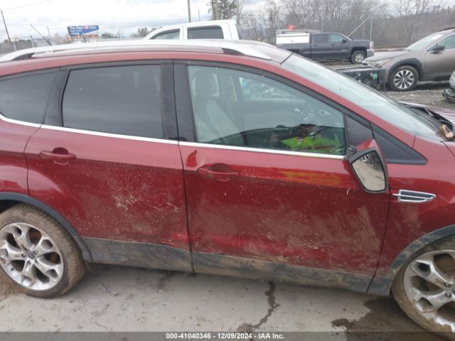 1FMCU9J95EUA90101 Ford Escape Titanium