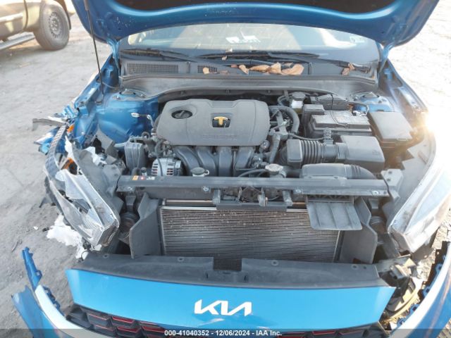 3KPF54AD4NE498769 KIA Forte Gt-line