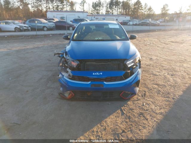 3KPF54AD4NE498769 KIA Forte Gt-line