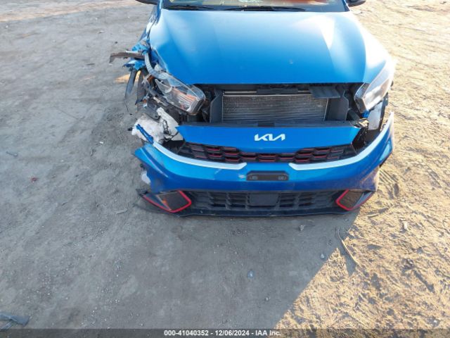 3KPF54AD4NE498769 KIA Forte Gt-line