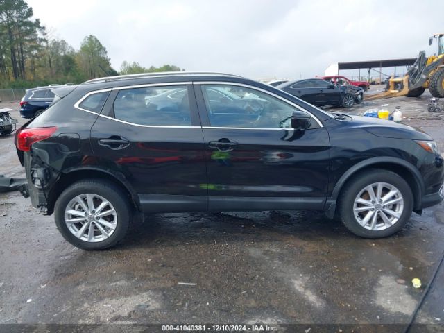 JN1BJ1CP4JW106960 Nissan Rogue Sport Sv