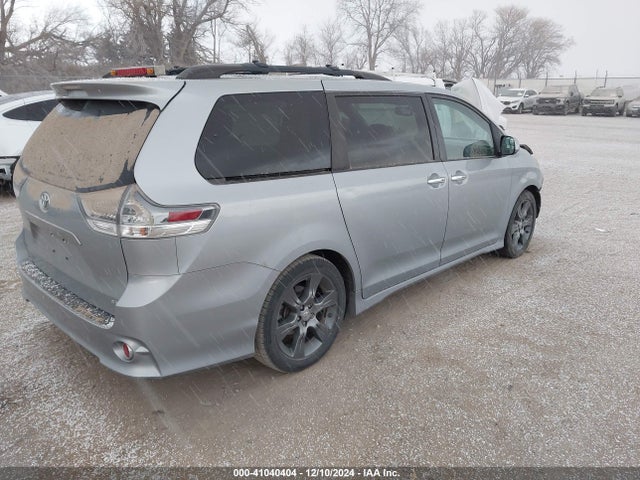 Toyota Sienna Se 8 Passenger 2015 5TDXK3DC1FS615550 Image 4