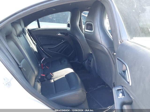 WDDSJ4GB4EN132098 Mercedes-Benz CLA 250 4MATIC