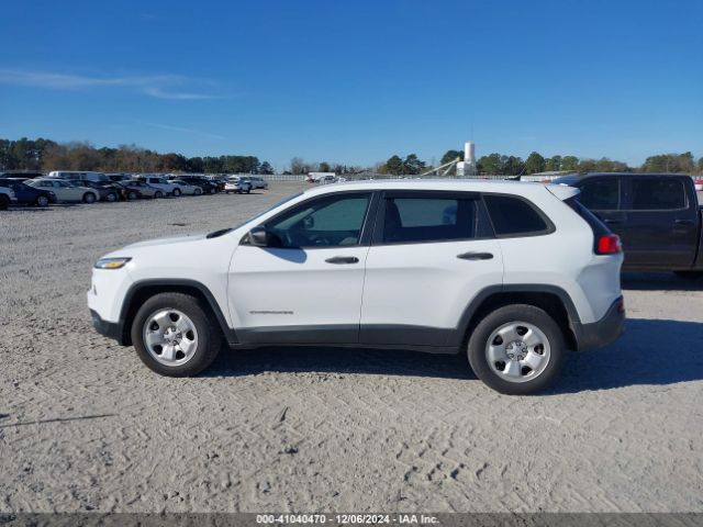 1C4PJMAB3GW172145 Jeep Cherokee Sport
