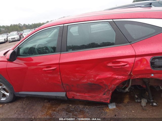5NMJA3AEXNH020695 Hyundai TUCSON SE