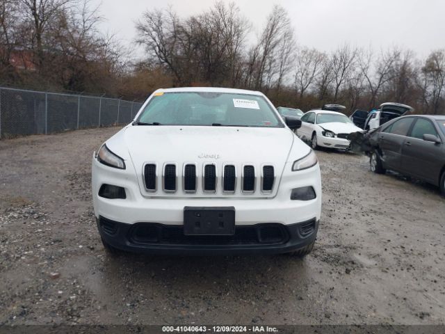 1C4PJMAB3EW287020 Jeep Cherokee Sport