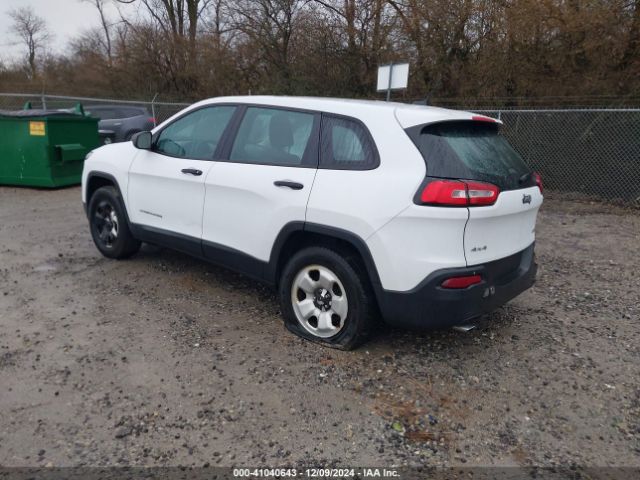1C4PJMAB3EW287020 Jeep Cherokee Sport