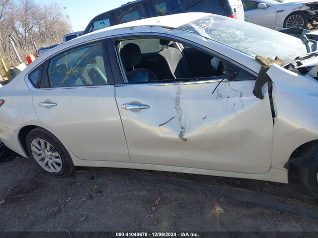 Nissan Altima 2.5 S 2015 1N4AL3AP4FC139246 Image 14