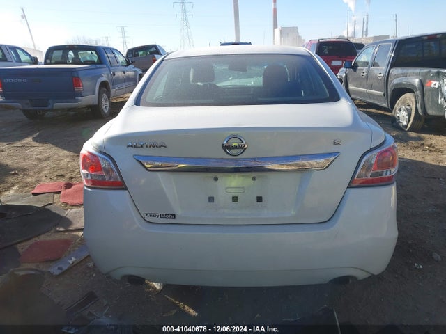 Nissan Altima 2.5 S 2015 1N4AL3AP4FC139246 Image 17