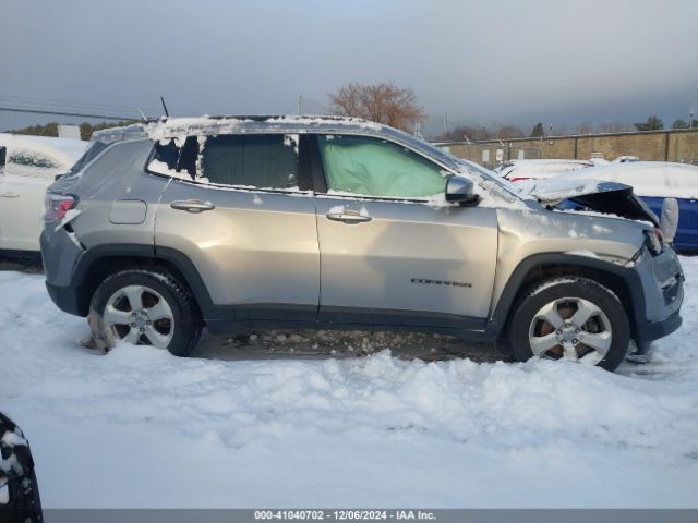 3C4NJDBB4JT207245 Jeep Compass Latitude 4x4