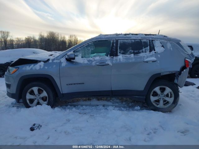 3C4NJDBB4JT207245 Jeep Compass Latitude 4x4