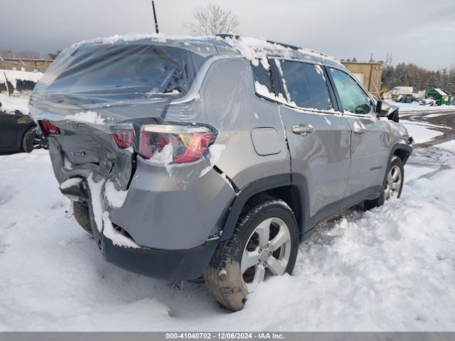 3C4NJDBB4JT207245 Jeep Compass Latitude 4x4