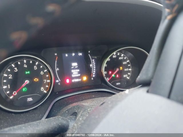 3C4NJDBB4JT207245 Jeep Compass Latitude 4x4