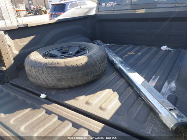 3C6RR7LT1HG709241 RAM 1500 Big Horn  4x4 5'7 Box