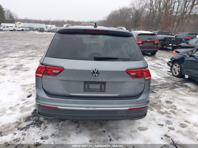 3VV2B7AX1NM171823 Volkswagen Tiguan 2.0t Se