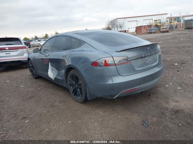 2013 TESLA MODEL S 5YJSA1CNXDFP23056 Photo 2
