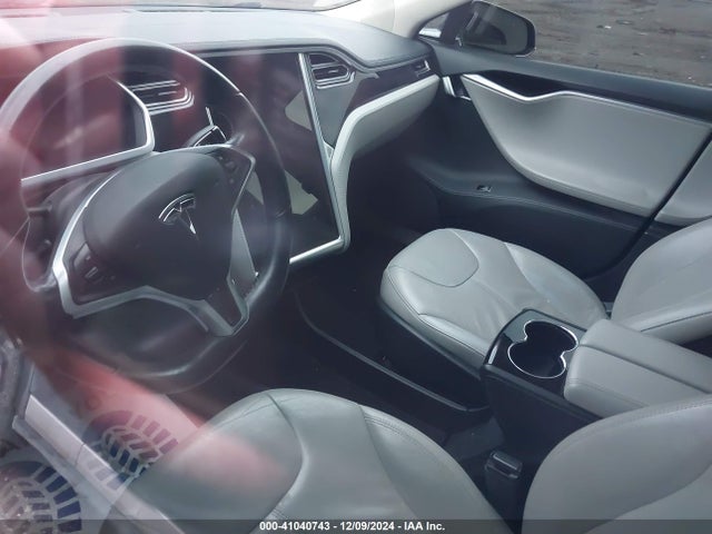2013 TESLA MODEL S 5YJSA1CNXDFP23056 Photo 6