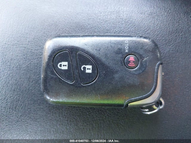 JTHKD5BH5E2187761 Lexus CT 200H