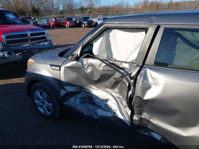 KIA Soul 2018 KNDJN2A23J7565403 Image 6