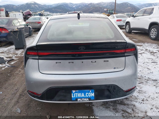 JTDADABU7R3020465 Toyota Prius Limited Awd-e