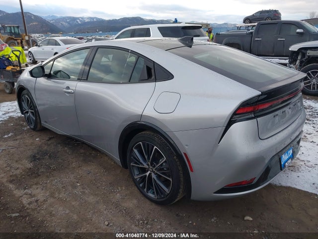 JTDADABU7R3020465 Toyota Prius Limited Awd-e
