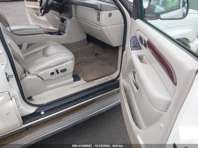 2005 CADILLAC ESCALADE ESV 3GYFK66N25G208002 Photo 4