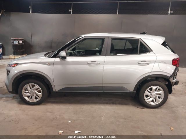 KMHRB8A3XMU066431 Hyundai Venue Se