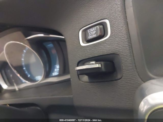 YV126MFK9G1393387 Volvo S60 T5 Drive-e Premier
