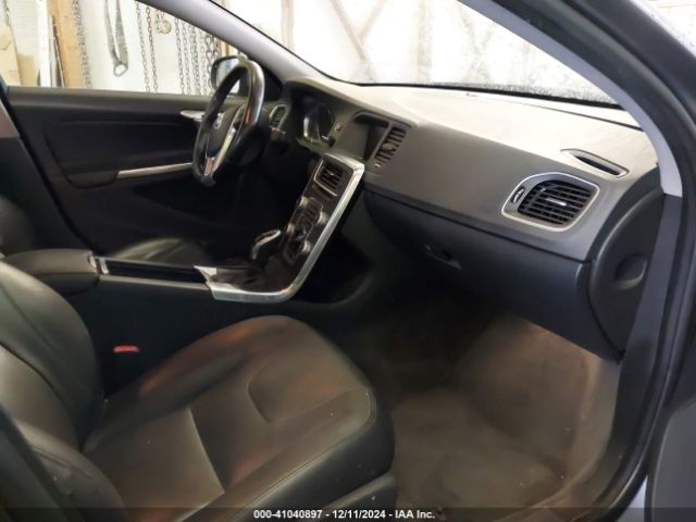 YV126MFK9G1393387 Volvo S60 T5 Drive-e Premier