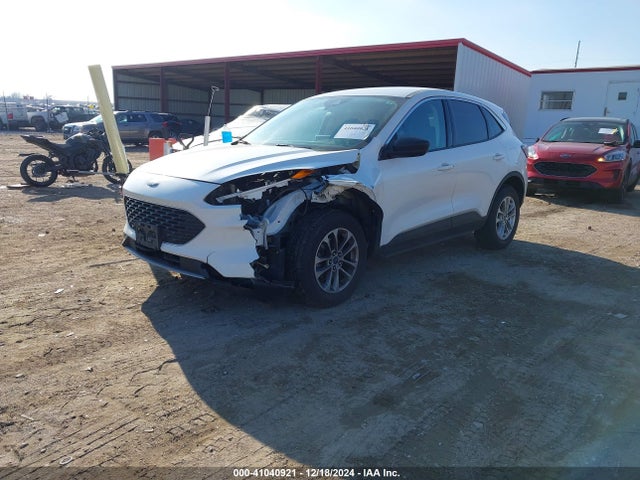 Ford ESCAPE SE 2022 1FMCU9G68NUA61155 Image 2