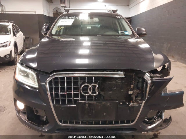 Audi Q5 2.0t Premium 2016 WA1L2AFP7GA050068 Image 12