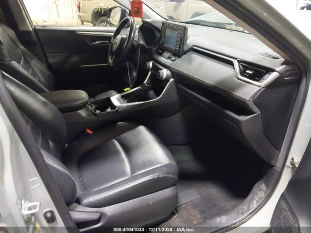 JTMA1RFV0KD505525 Toyota Rav4 Xle Premium