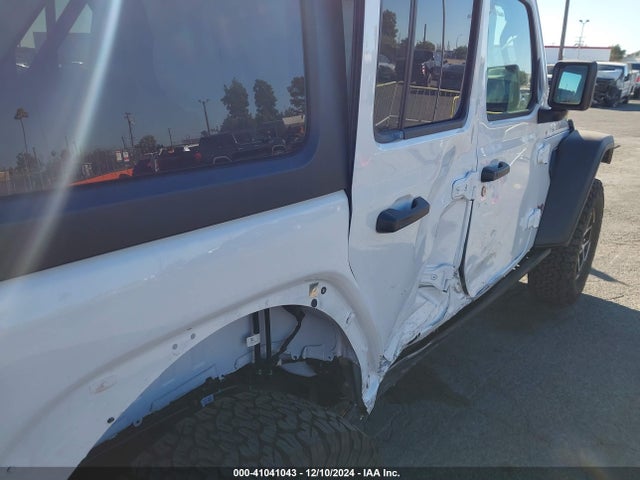 1C4PJXFG3RW300053 Jeep Wrangler 4-door Rubicon 4x4
