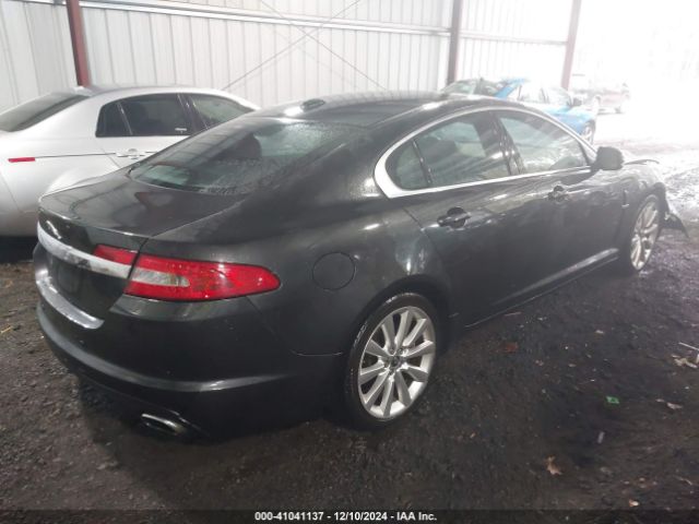 2011 JAGUAR XF SAJWA0GB9BLS07438 Photo 3