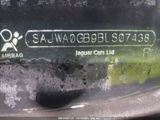 2011 JAGUAR XF SAJWA0GB9BLS07438 Photo 8