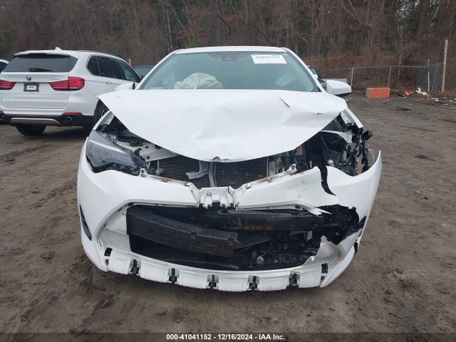 Toyota COROLLA LE 2018 2T1BURHE7JC978830 Image 13