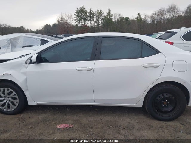 Toyota COROLLA LE 2018 2T1BURHE7JC978830 Image 15