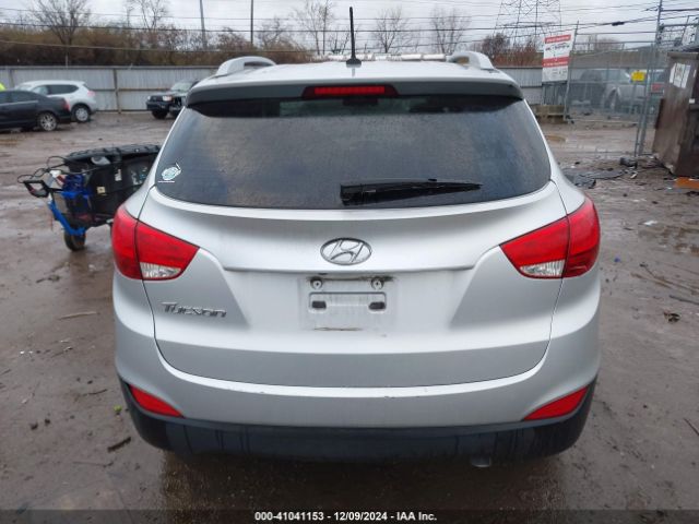 KM8JU3AG9EU827268 Hyundai TUCSON SE