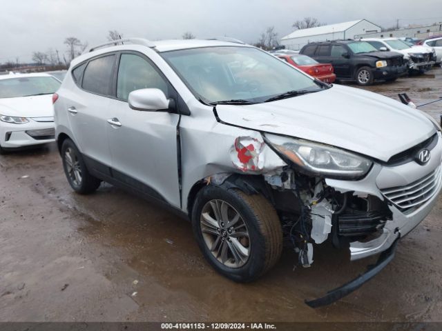 KM8JU3AG9EU827268 Hyundai TUCSON SE