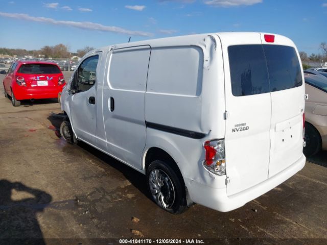 3N6CM0KN0FK690194 Nissan NV200 SV