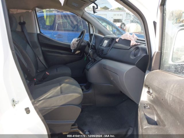 3N6CM0KN0FK690194 Nissan NV200 SV