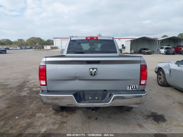 1C6RR6FG2NS148397 RAM 1500 Classic Tradesman  4x2 6'4 Box