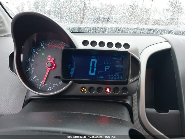 Chevrolet Sonic Lt Auto 2015 1G1JC5SH0F4217084 Image 7