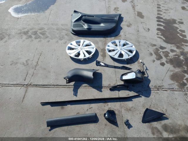 3N1CN8DV7RL898618 Nissan Versa 1.6 S