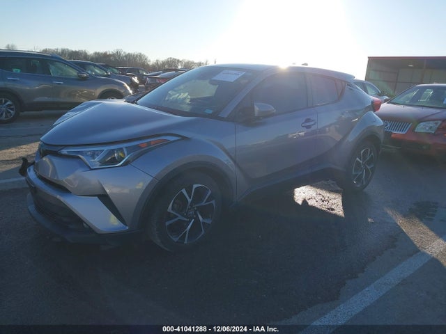 NMTKHMBX3JR013986 Toyota C-hr Xle Premium