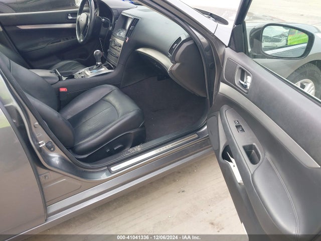 41041336 :رقم المزاد ، JN1CV6AP6DM720904 vin ، 2013 Infiniti G37 Journey مزاد بيع