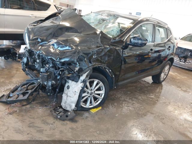 JN1BJ1CP0KW235974 Nissan Rogue Sport Sv